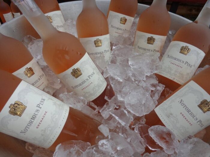 CAISSE DE 12X75CL NOTORIOUS PINK ROSE 75 CL – Image 4